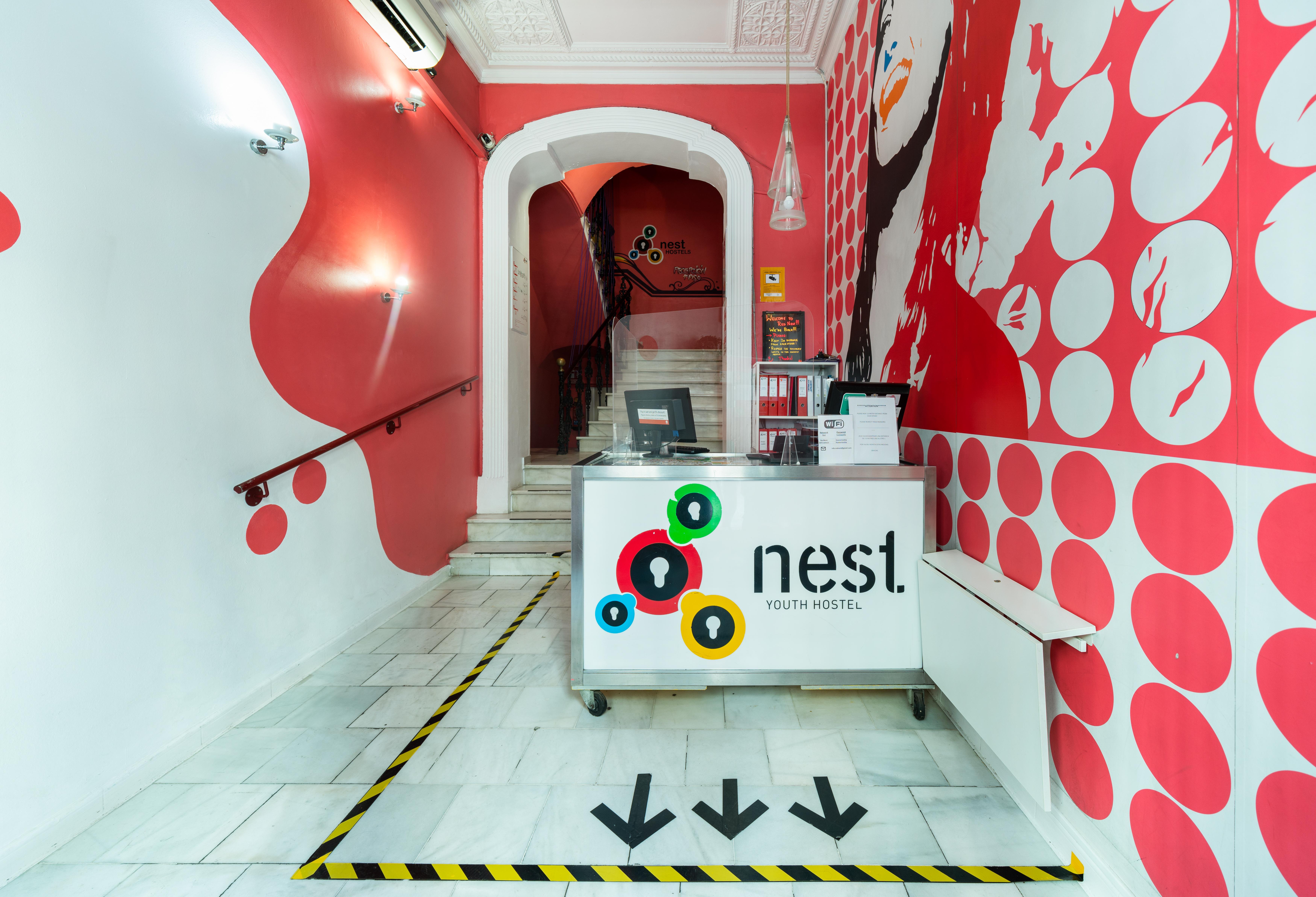 Red Nest Hostel Valensiya Dış mekan fotoğraf