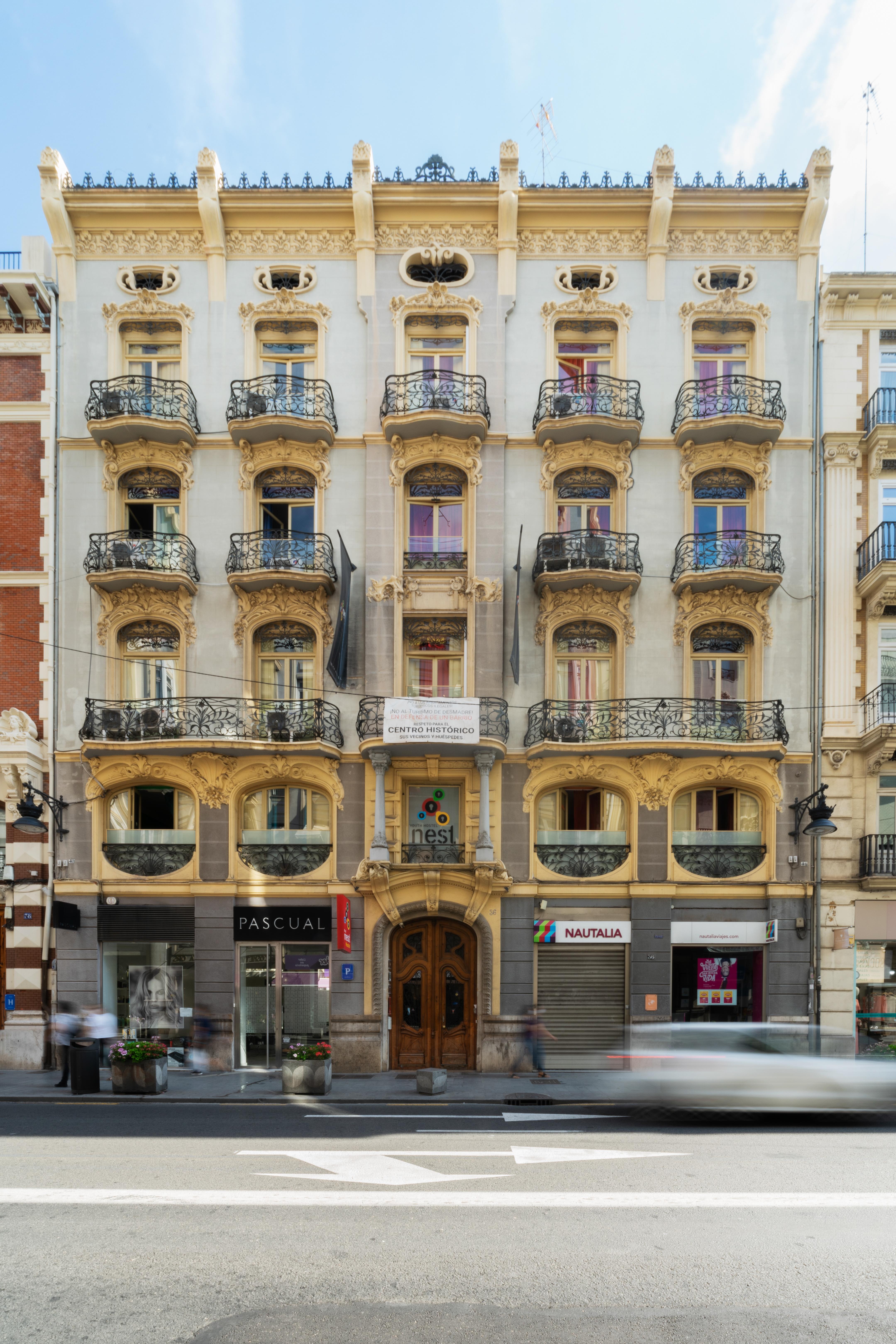 Red Nest Hostel Valensiya Dış mekan fotoğraf