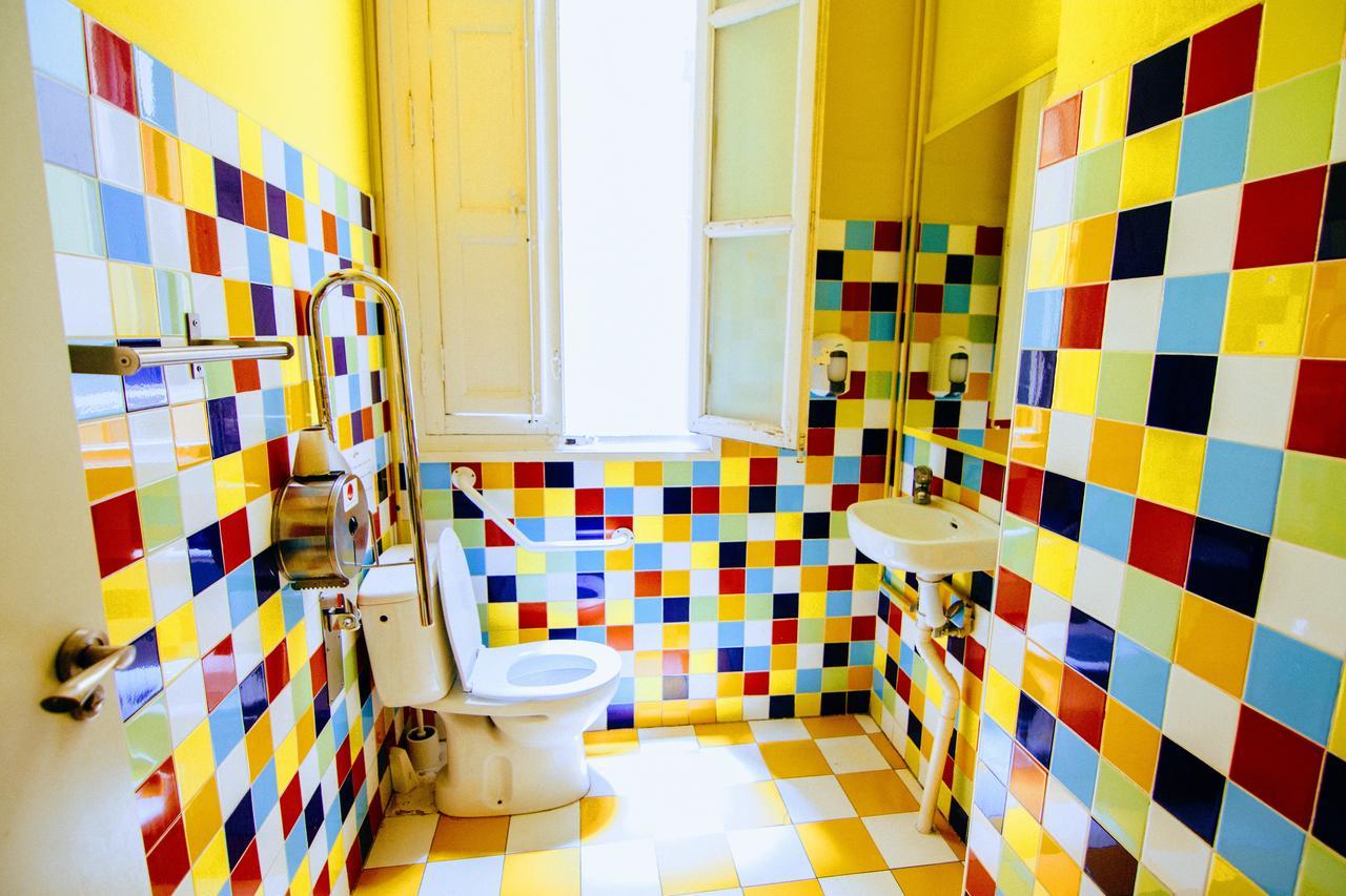 Red Nest Hostel Valensiya Dış mekan fotoğraf